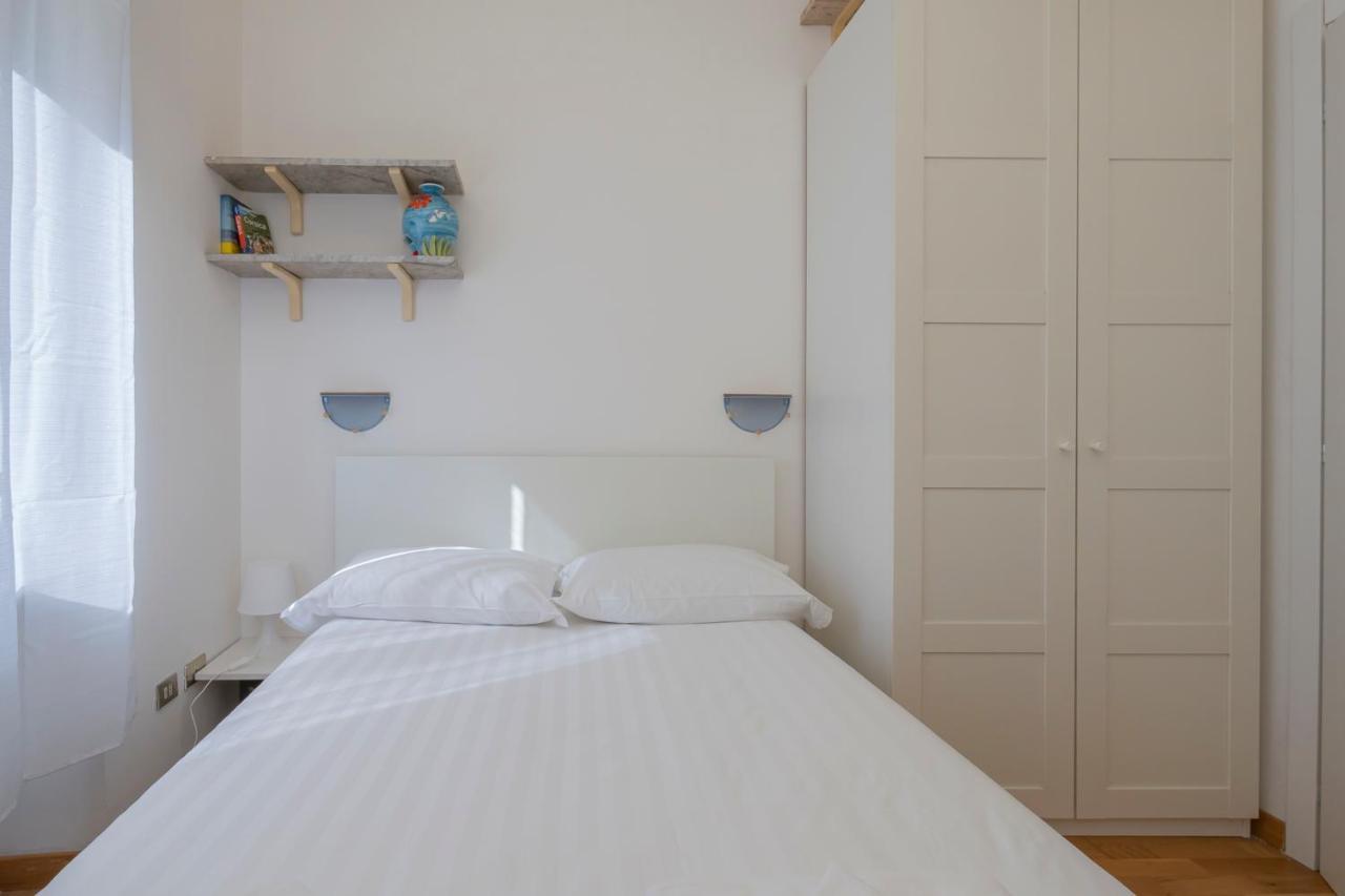 Luxury Flat Between Navigli And Duomo - Sambuco * Milão