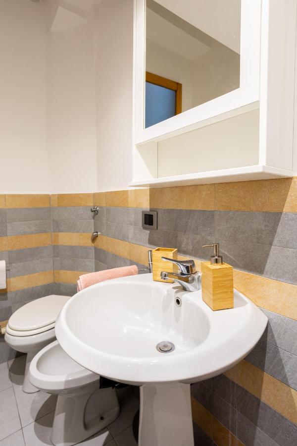 Xenia - Enjoy Porta Venezia In Modern Apt- 10 Min From Duomo