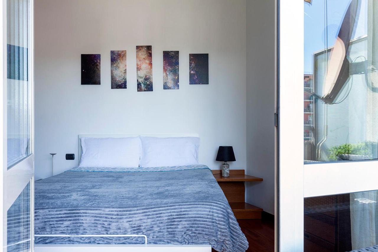 Stazione - Ariel - Luminoso Con Terrazzo Fino A 6 Posti Letto Mailand