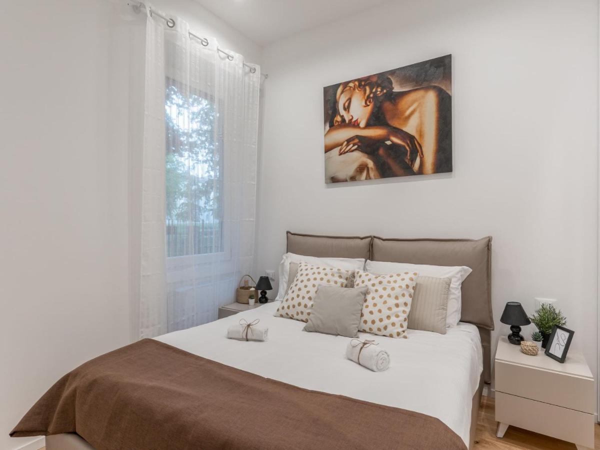The Rent - Gorgeous One-bedroom In Ticinese Apartamento Milão
