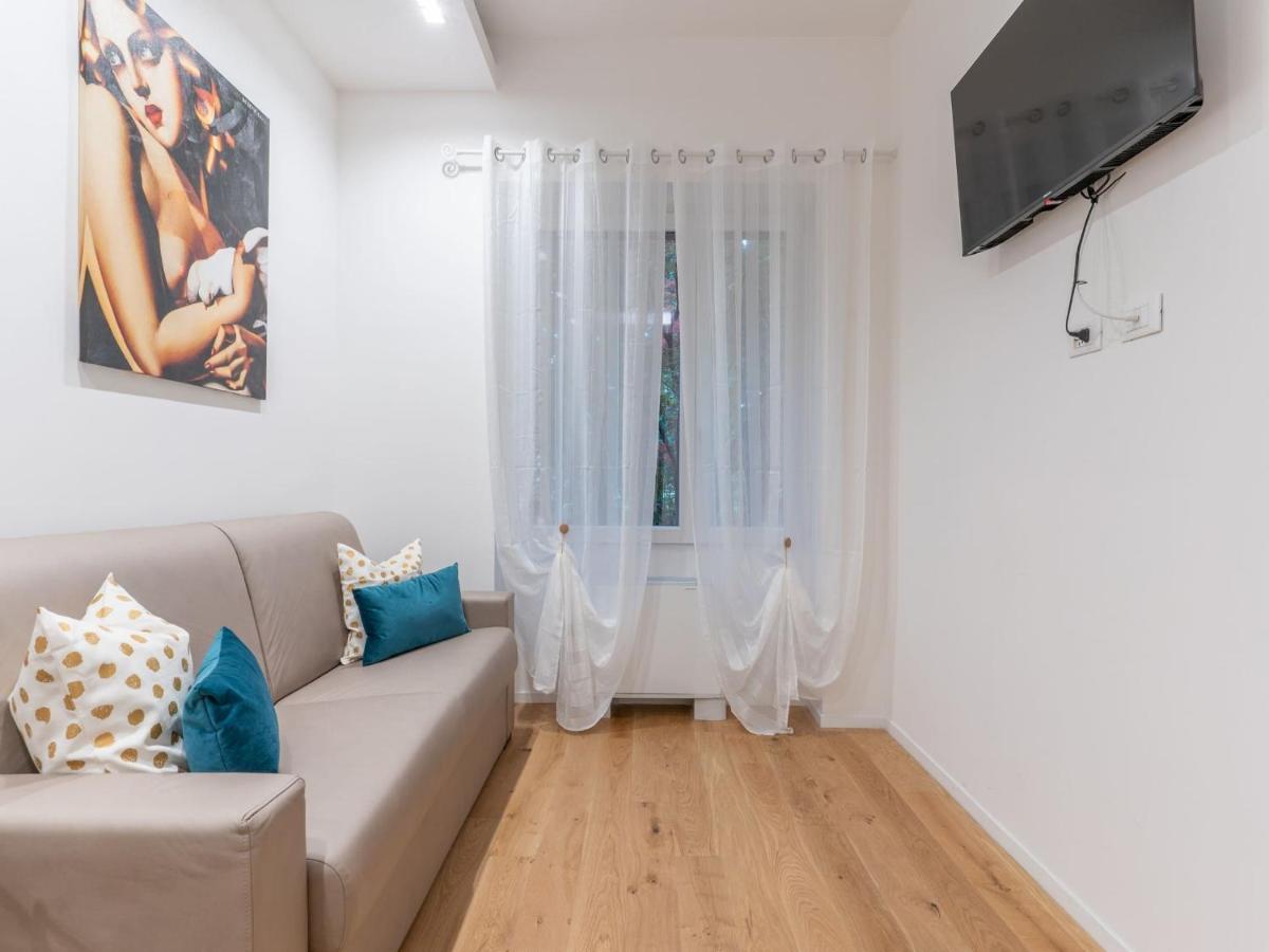 Apartamento The Rent - Gorgeous One-bedroom In Ticinese Milão