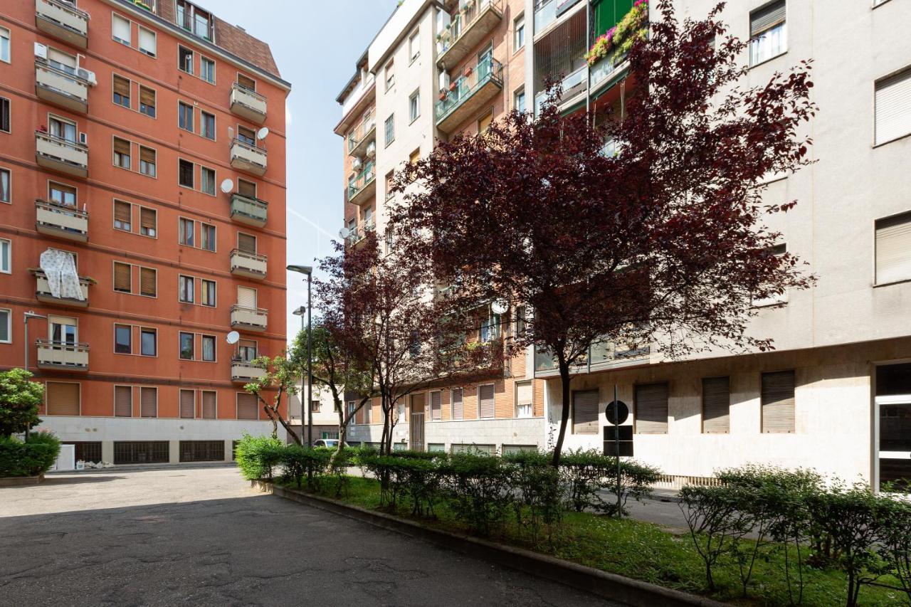 Renovated Apts * Milão