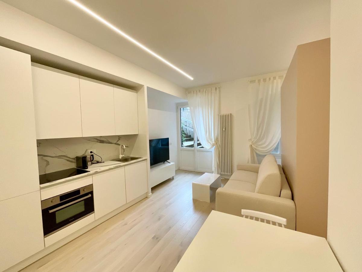 - Charlize - In The Heart Of Apartment Milan