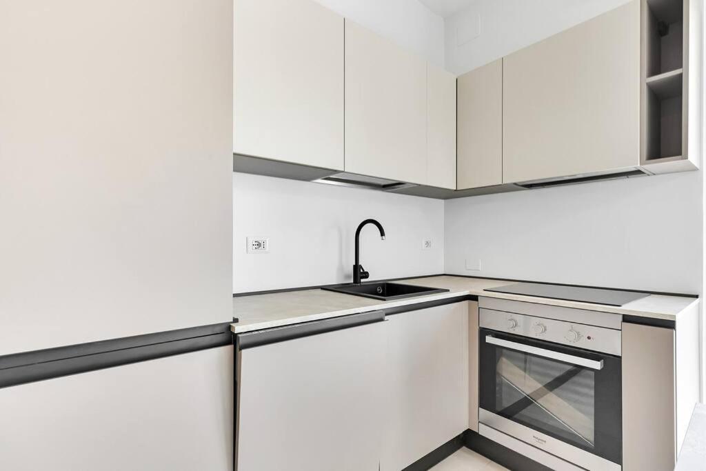 Alessia's Flat - Caroli Apartment *