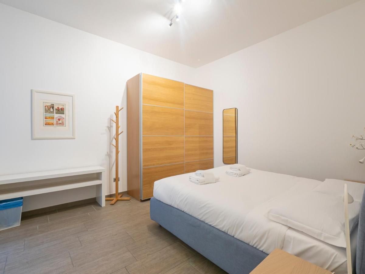 Apartment I Host - Montesuello 9 Mailand