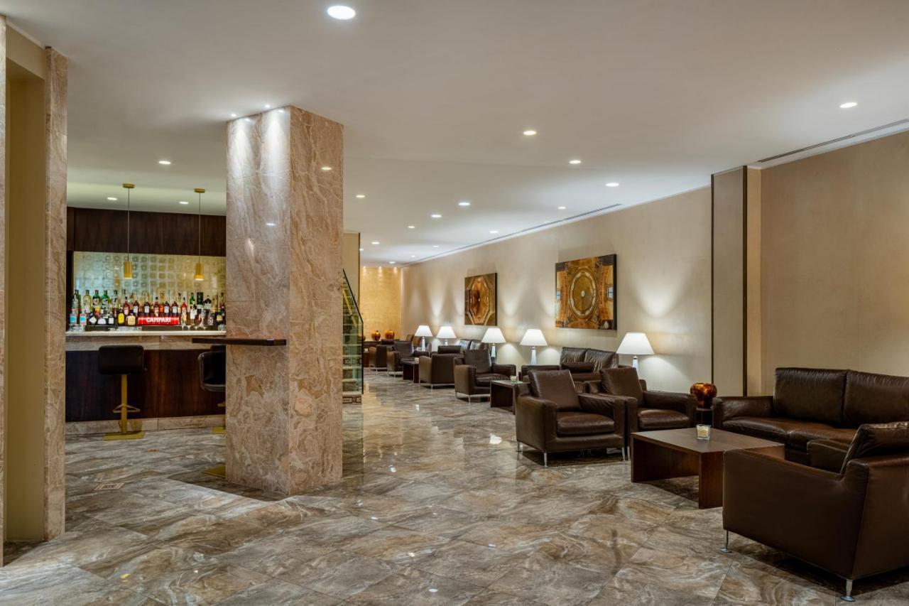 Hotel Una Galles