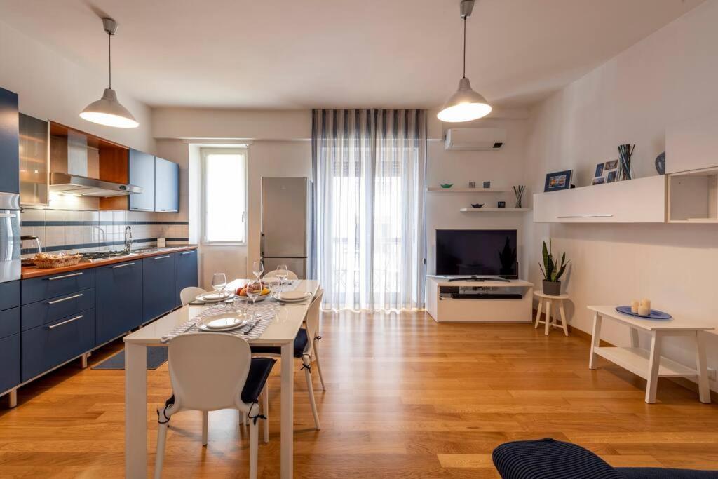 Apartment Bnbutler - Strigelli, 13 - Accogliente Bilocale Con Balcone Mailand