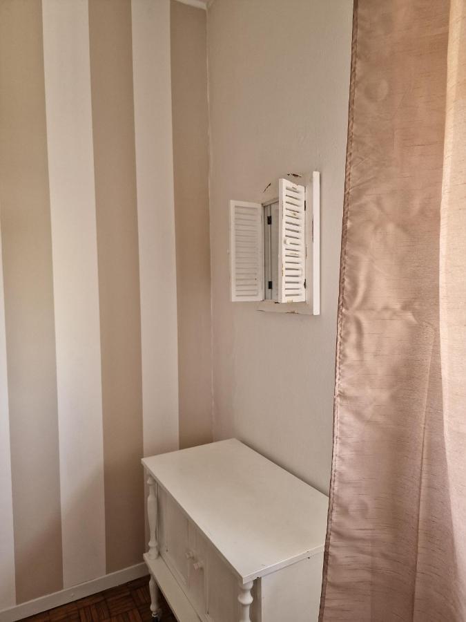 M.aurelio Light Brown Apartment
