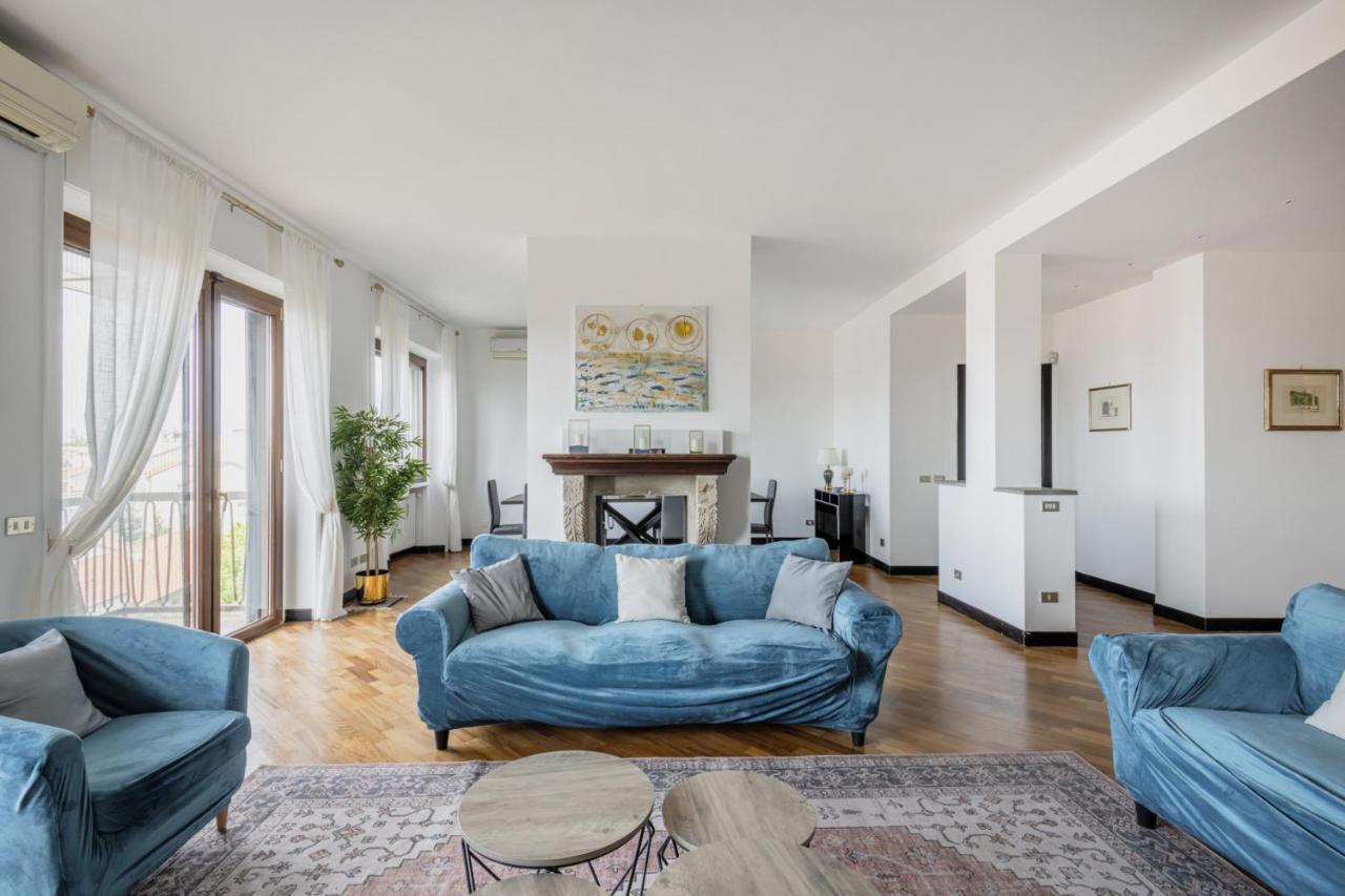 Easylife - Elegante Attico 2 Min Da Parco Sempione Apartamento Milão