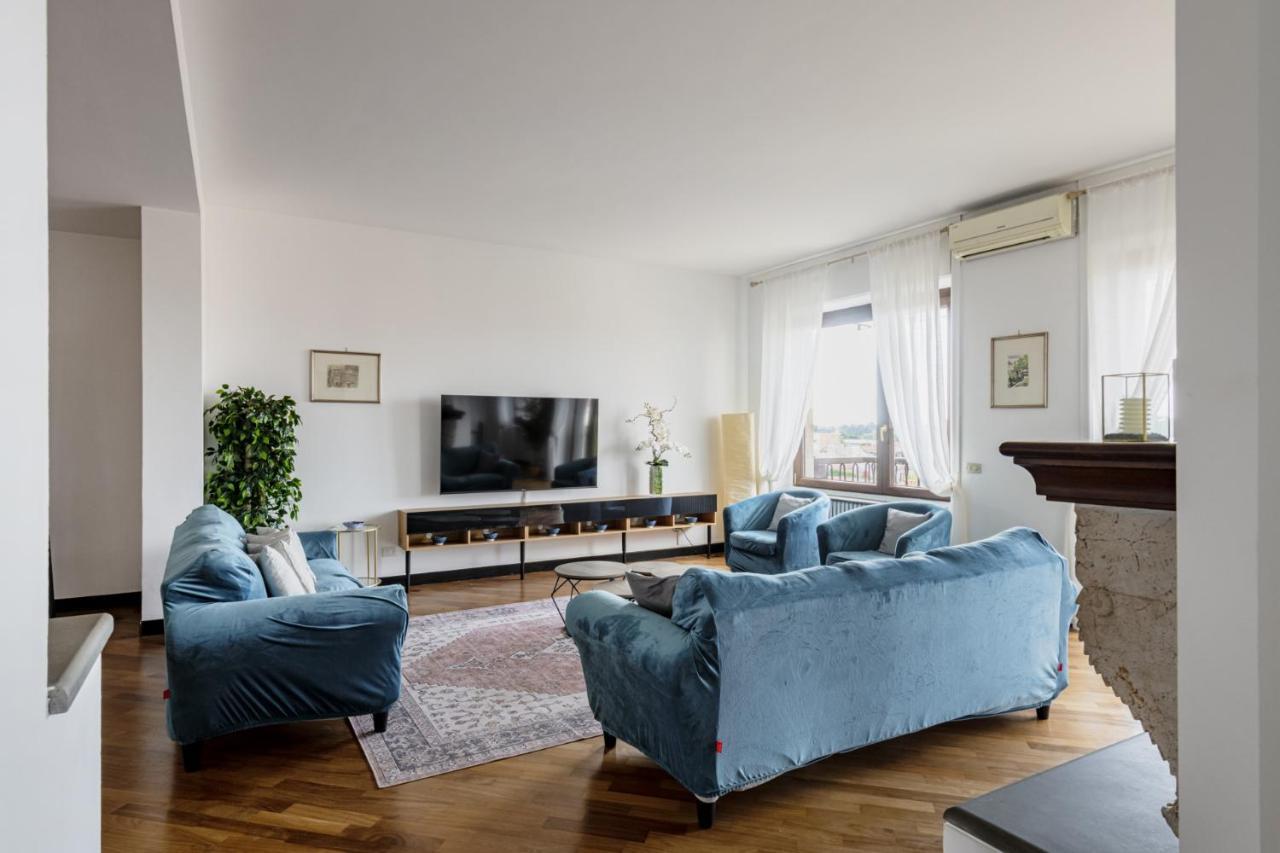 Easylife - Elegante Attico 2 Min Da Parco Sempione * Milão