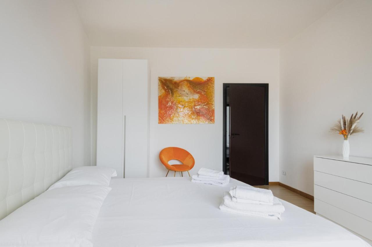 Easylife - Elegante Attico 2 Min Da Parco Sempione * Milão