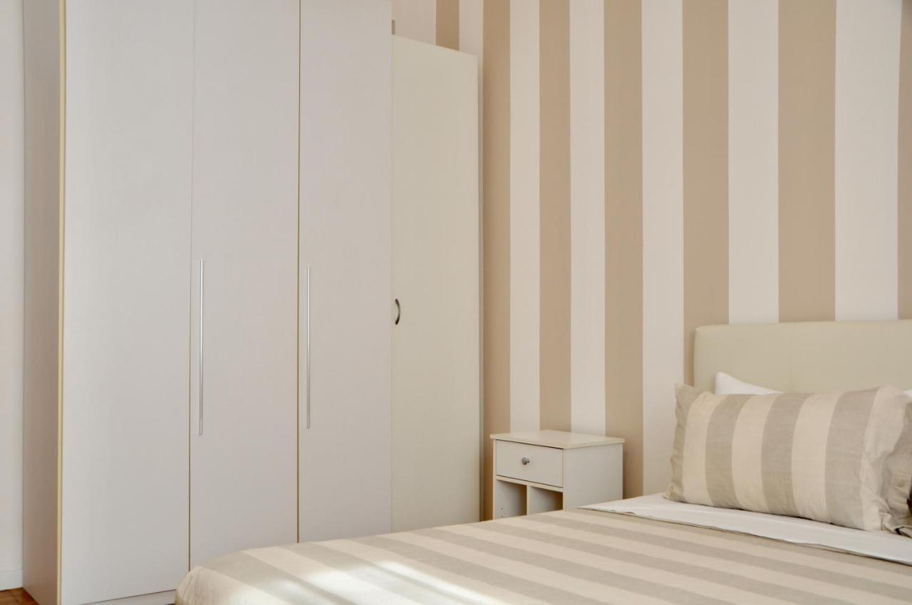 Apartment M.aurelio Light Brown Mailand