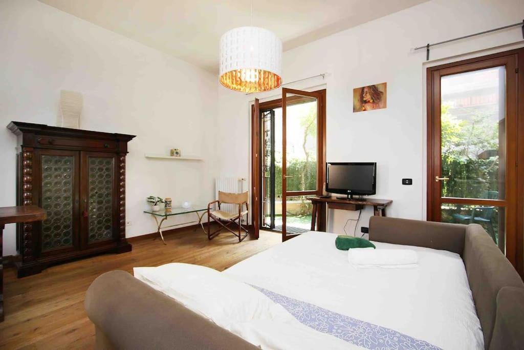 Apartment Con Giardino Vicino A San Siro *