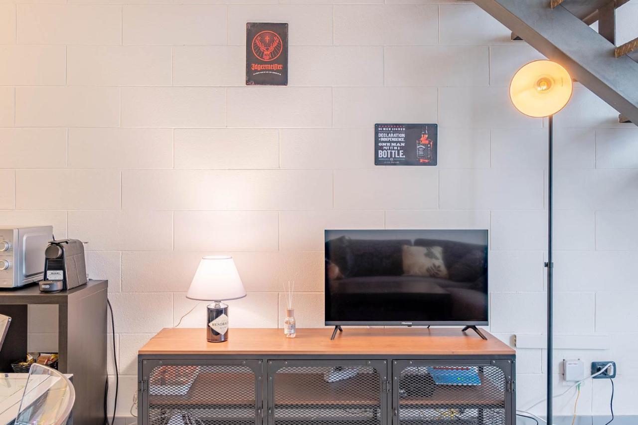 Guest Planet - Splendido Loft Dergano M3 Apartment