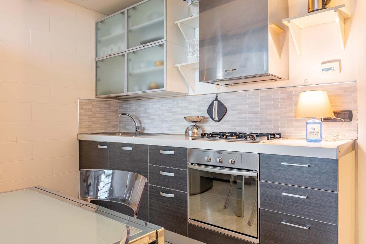 Guest Planet - Splendido Loft Dergano M3 *