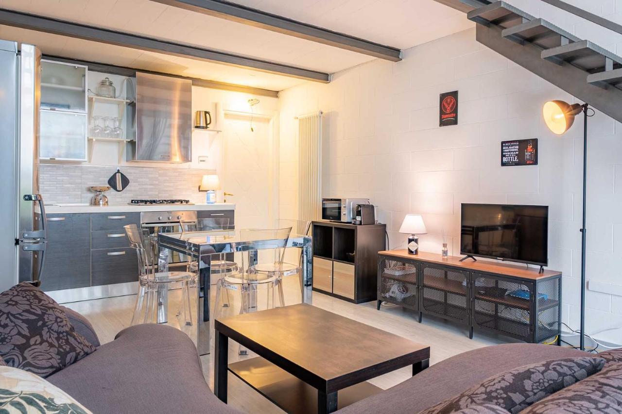 Guest Planet - Splendido Loft Dergano M3 * Mailand