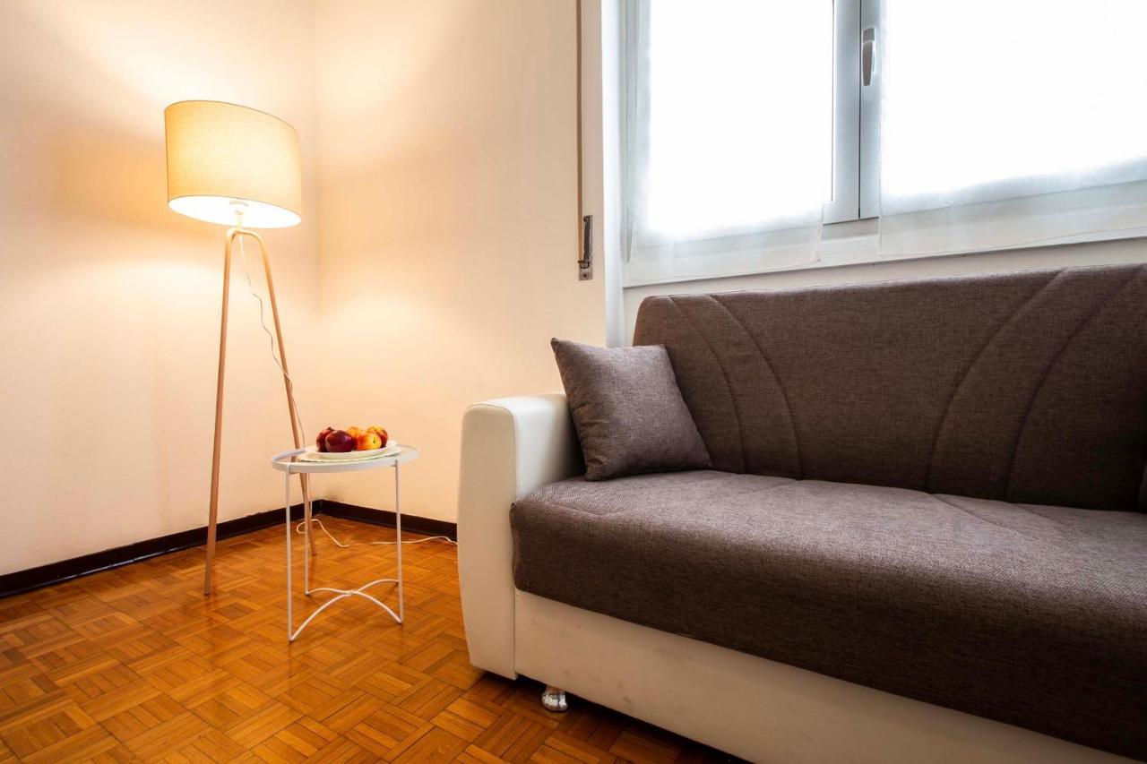 Milano-linate Self Check In & Free Parking * Mailand