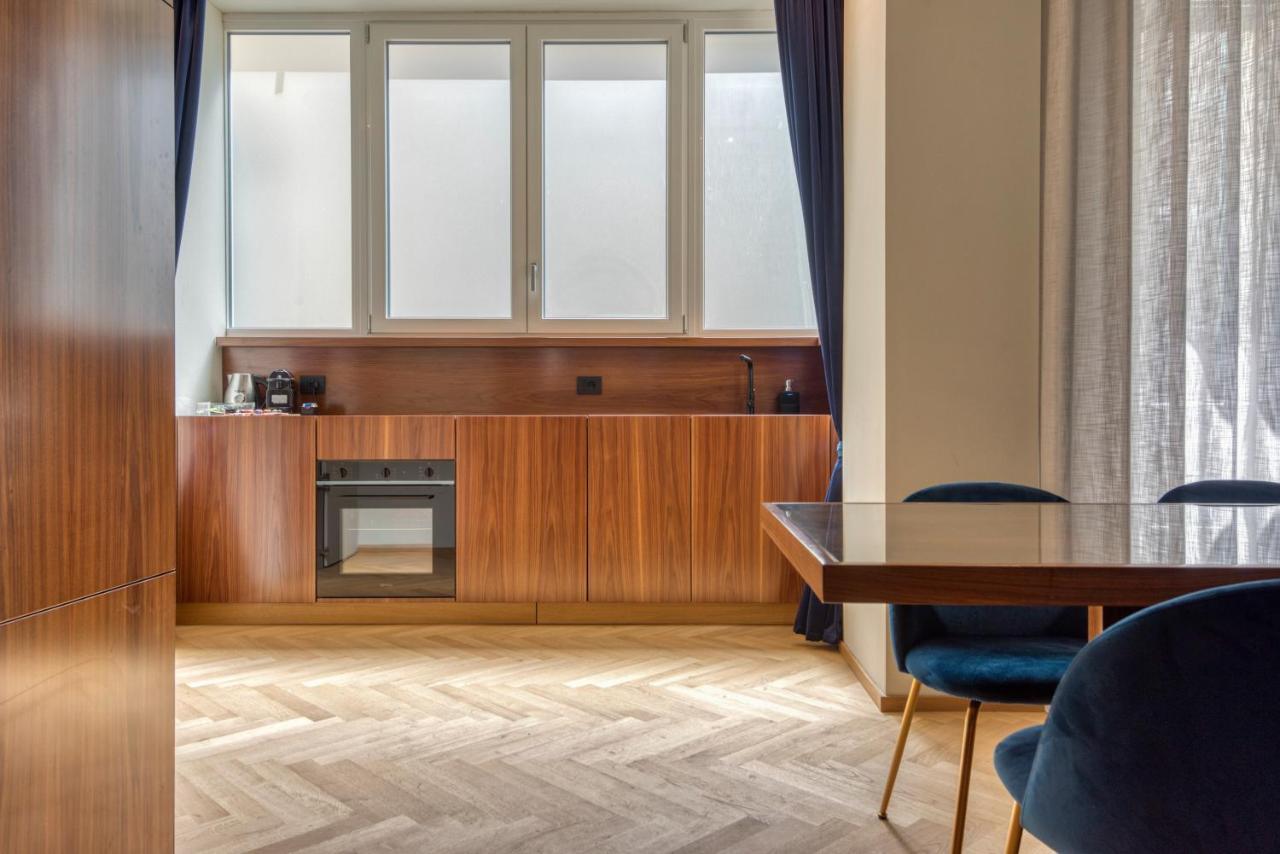 Apartment Zaffiro - Di Lusso In Galleria Buenos Aires