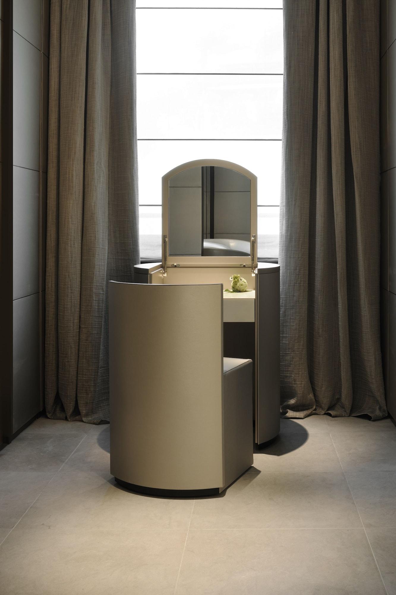 Armani Hotel