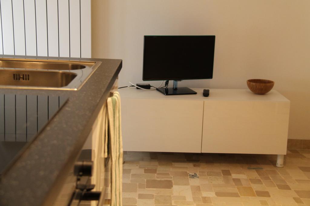 Stephenson Apartment *
