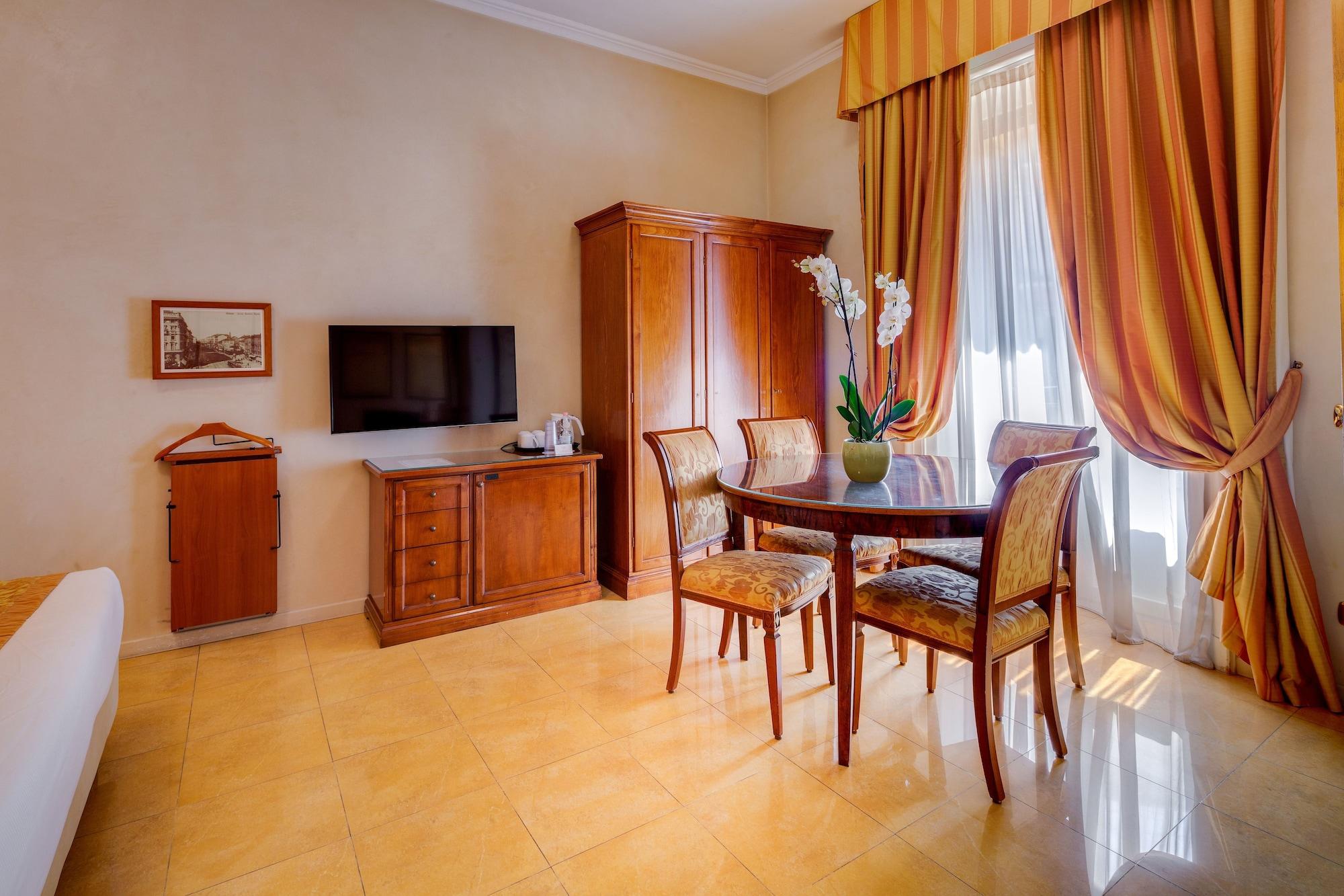Una Galles Hotel