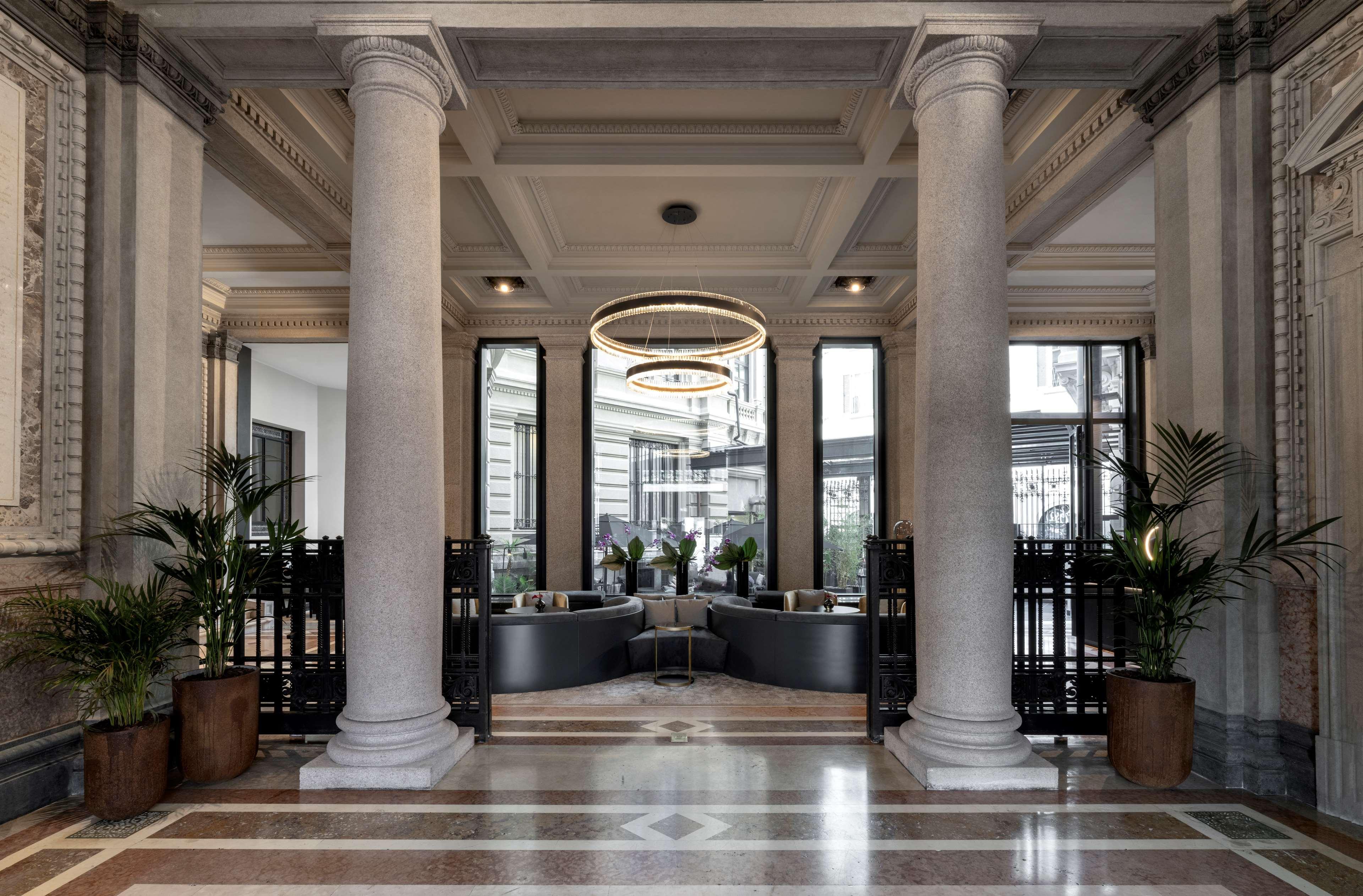 Radisson Collection Hotel, Palazzo Touring Club 5* Mailand