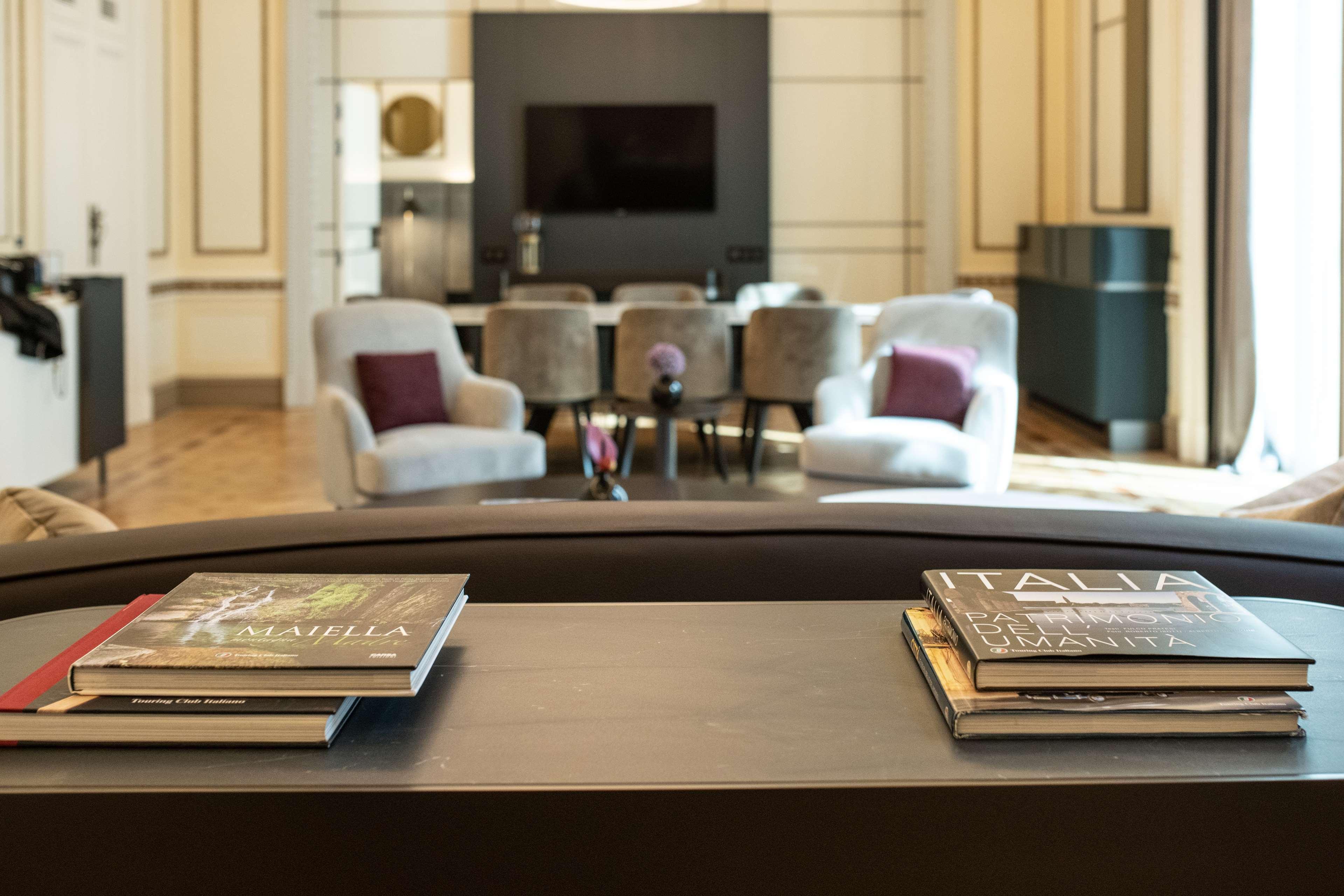 Radisson Collection Hotel, Palazzo Touring Club