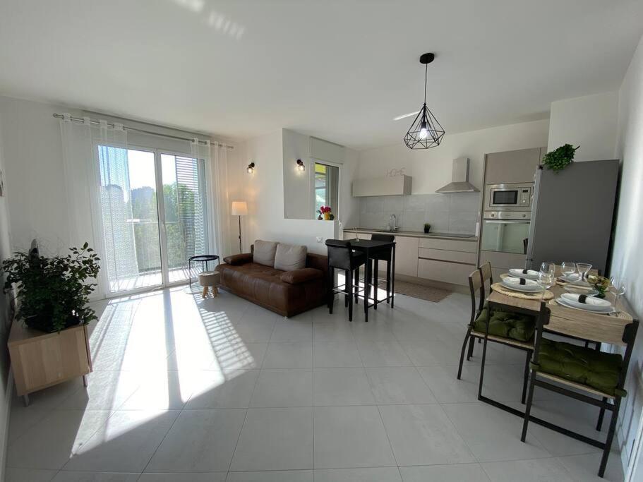 Apartment Elysion - Park View