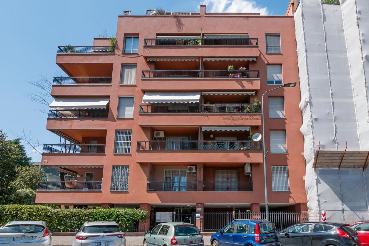 Ihost Luxury - Savona 112 *