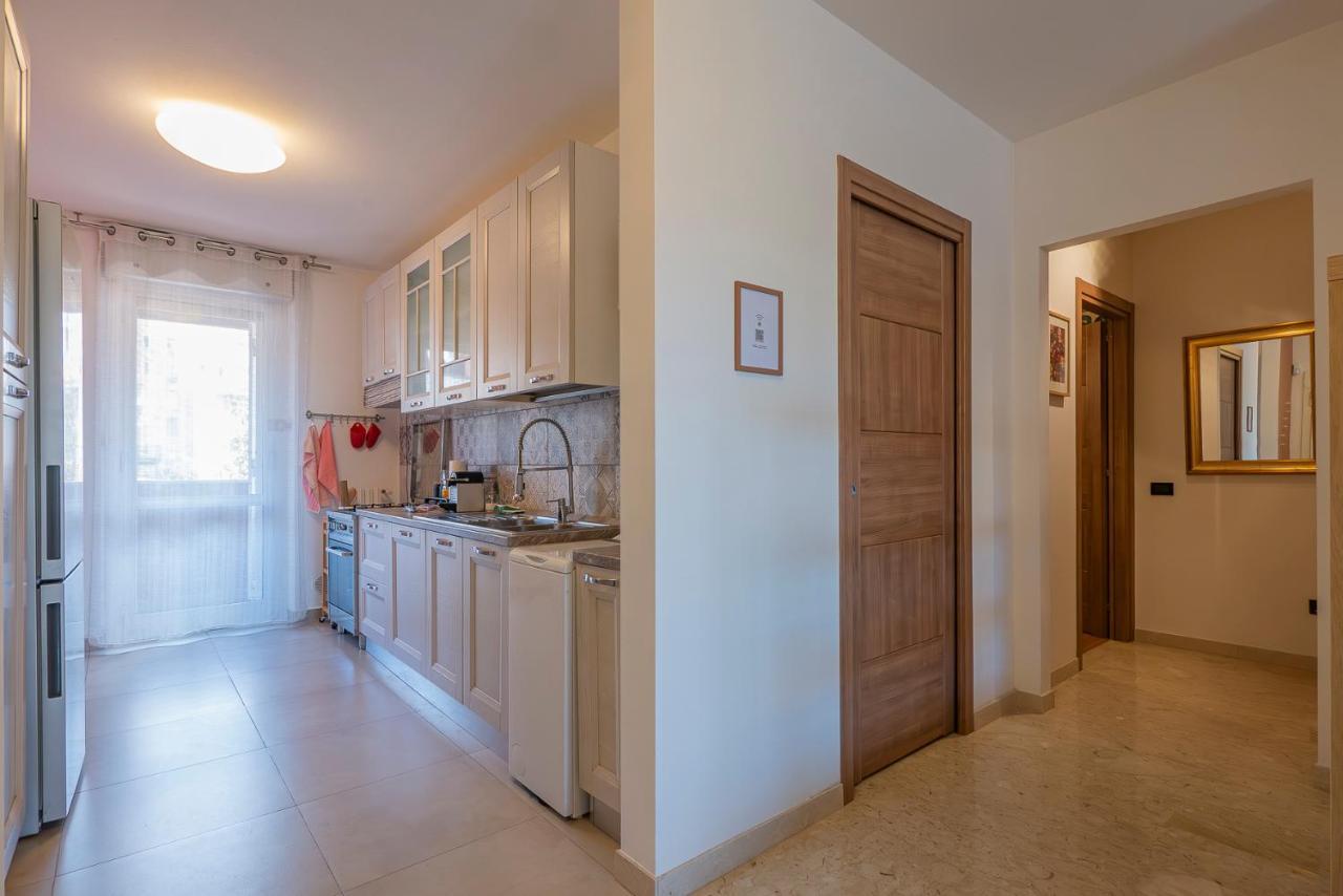 Ihost Luxury - Savona 112 *