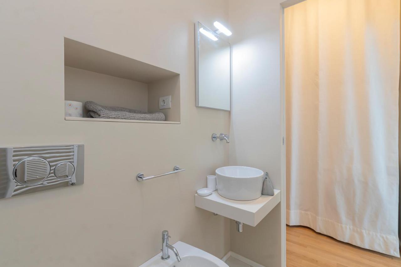 Ihost Luxury Flat - Gaudenzio Ferrari 14 Apartment *