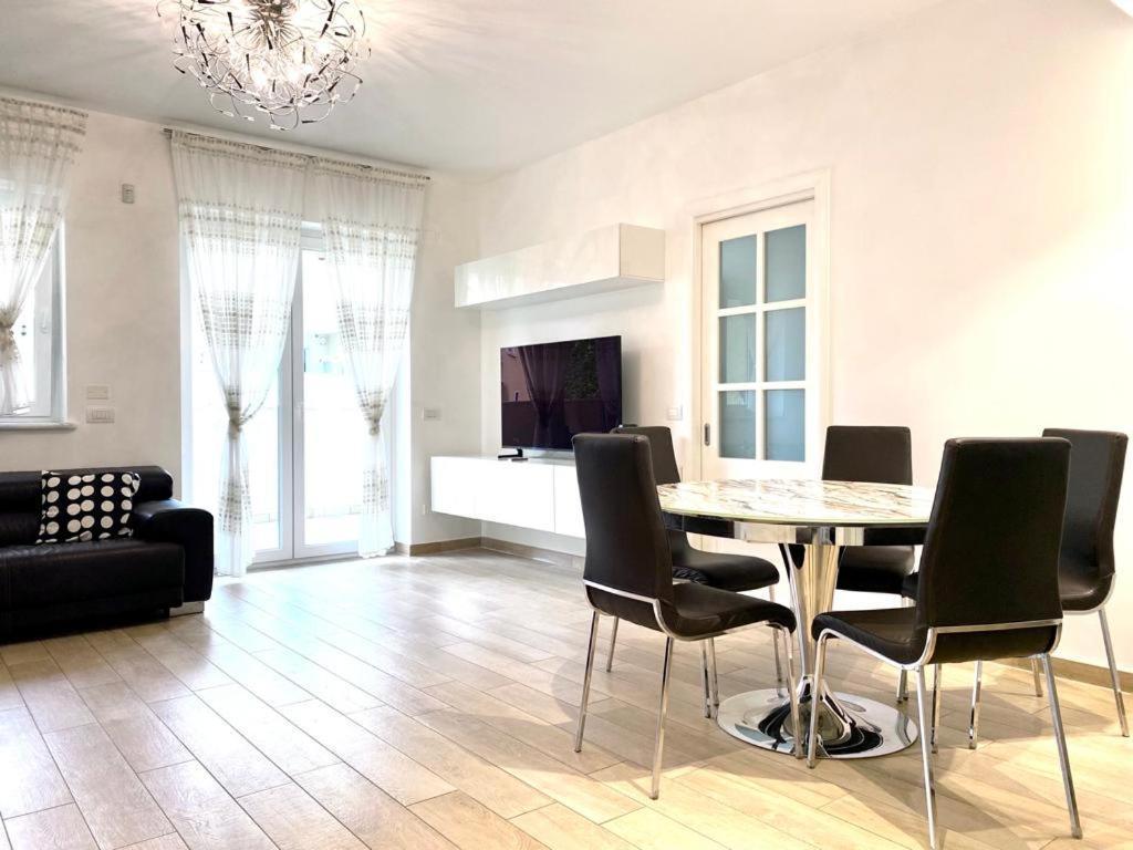 Apartamento Mpm - Belinzaghi 5 6 Pax