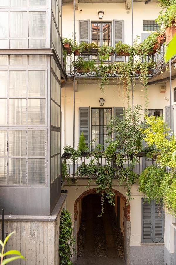 Joyful Naviglio Fortunato * Milan