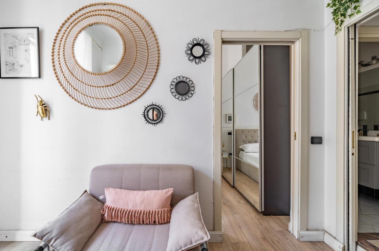 Isola And Garibaldi District Lovely Apartamento