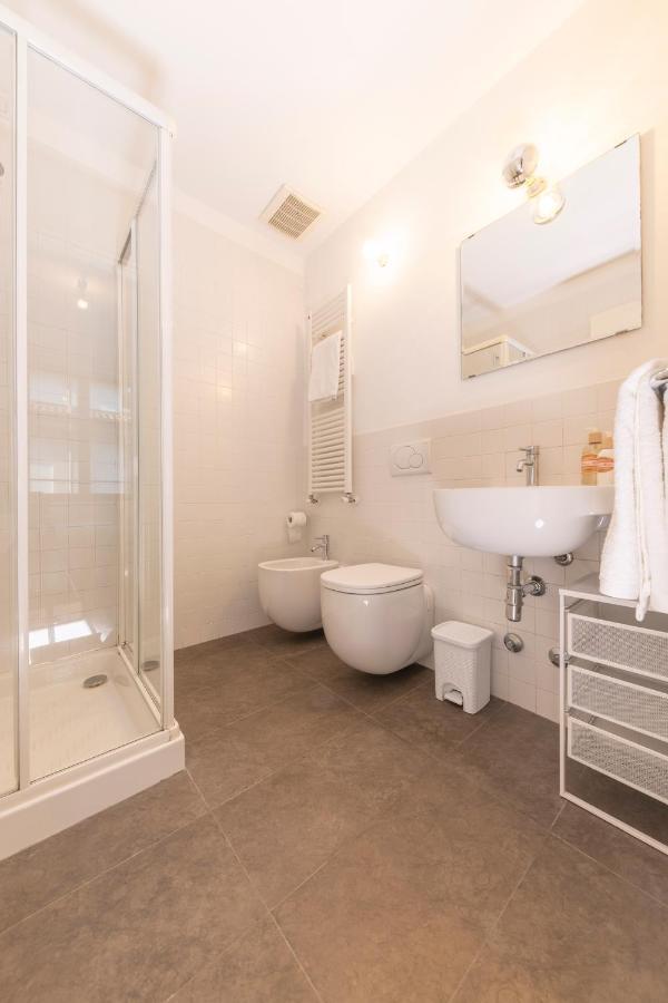 Luxury 1 Bedroom Navigli Loft Apartment *