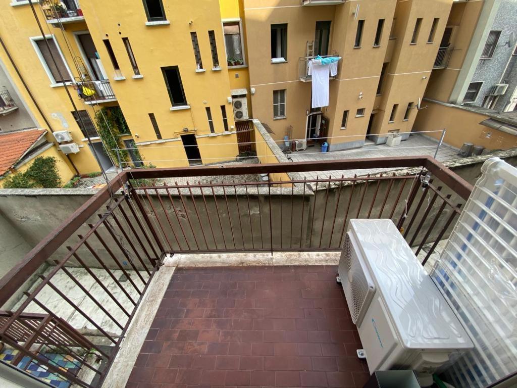 Apartamento San Dionigi 11 Milão