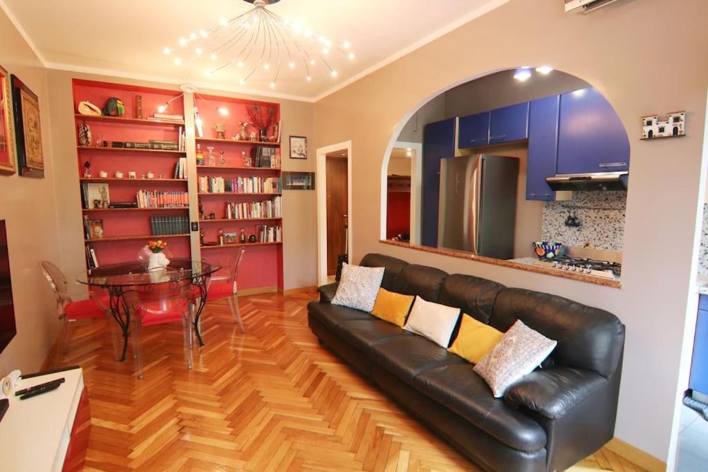 La Dolce Luxury Apartment-via Solari Milão