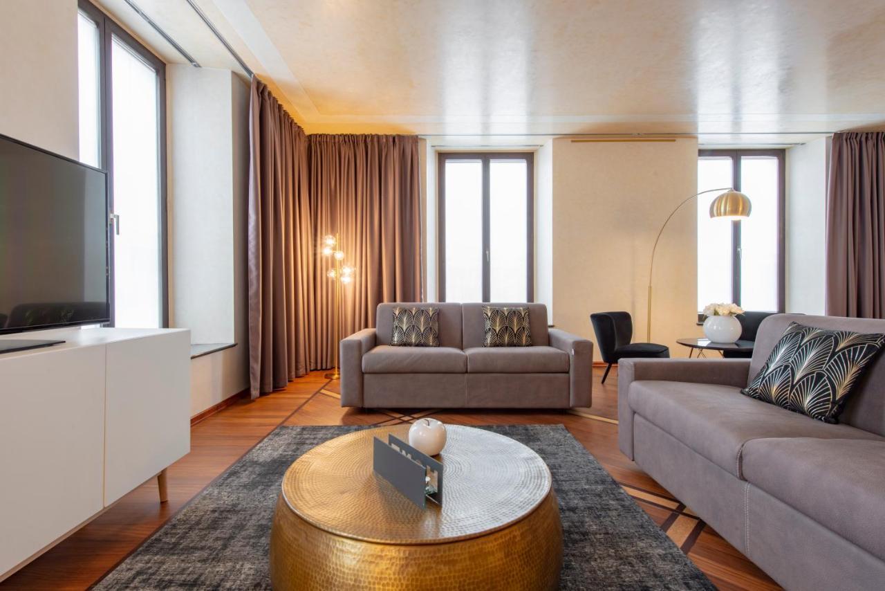 Apartment Royal - Luxury Duomo Mailand