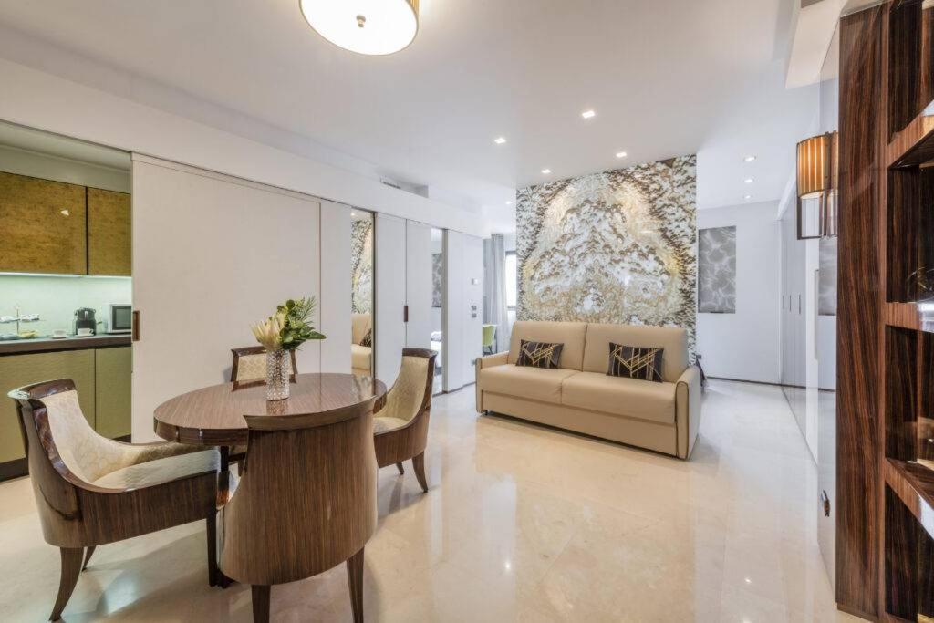 Royal - Luxury Duomo Apartment Mailand