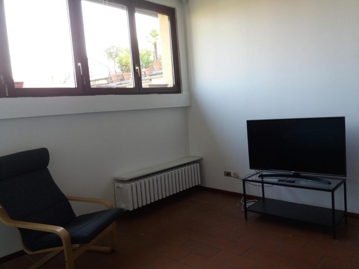 Apartment Very Close To The Area Mailand