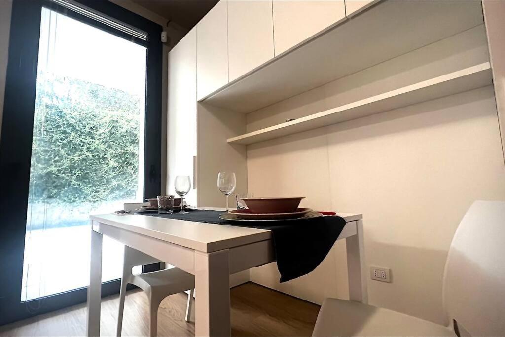 Urban House - Comfy Flat Navigli Milan Center *