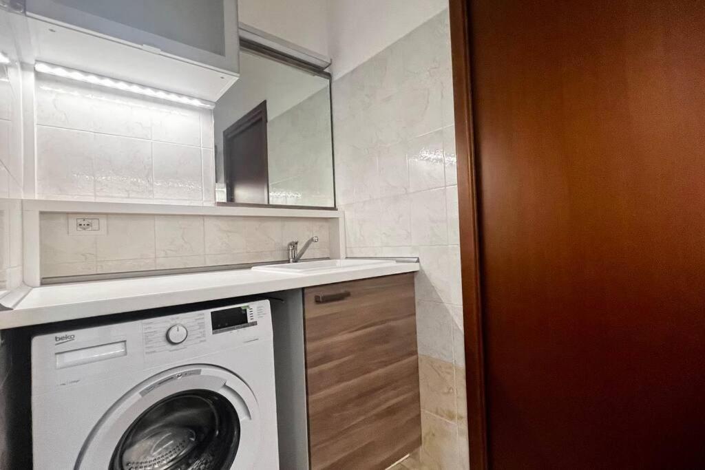 Urban House - Comfy Flat Navigli Milan Center Apartment Mailand
