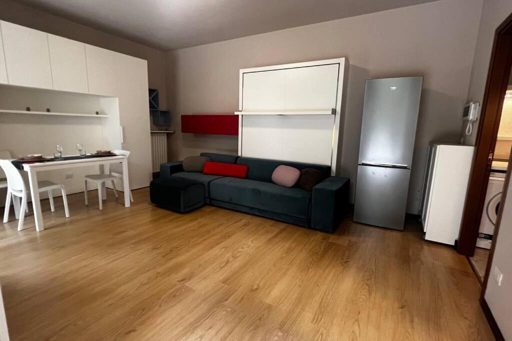 Urban House - Comfy Flat Navigli Milan Center Apartment Mailand