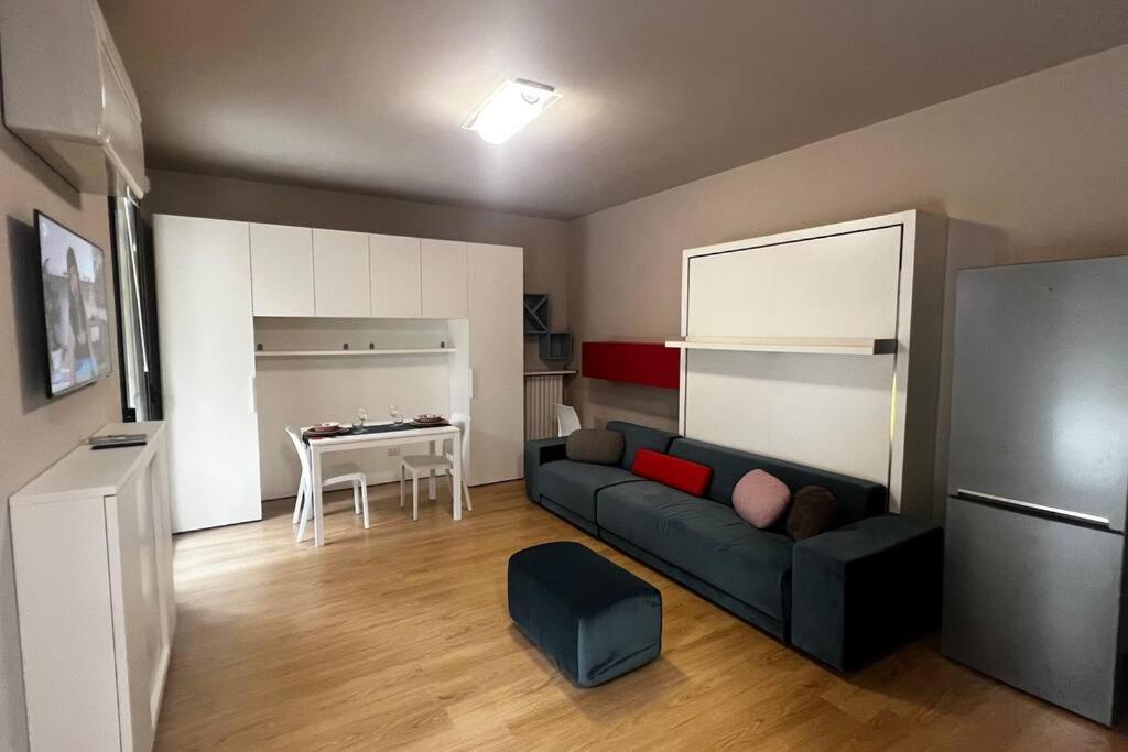 Apartment Urban House - Comfy Flat Navigli Milan Center