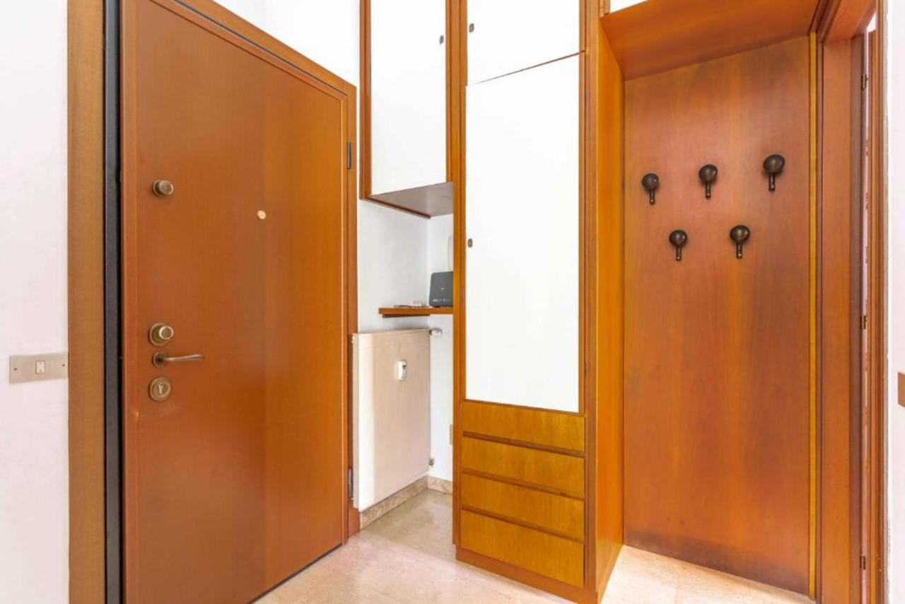 Moncler House Navigli Apartment