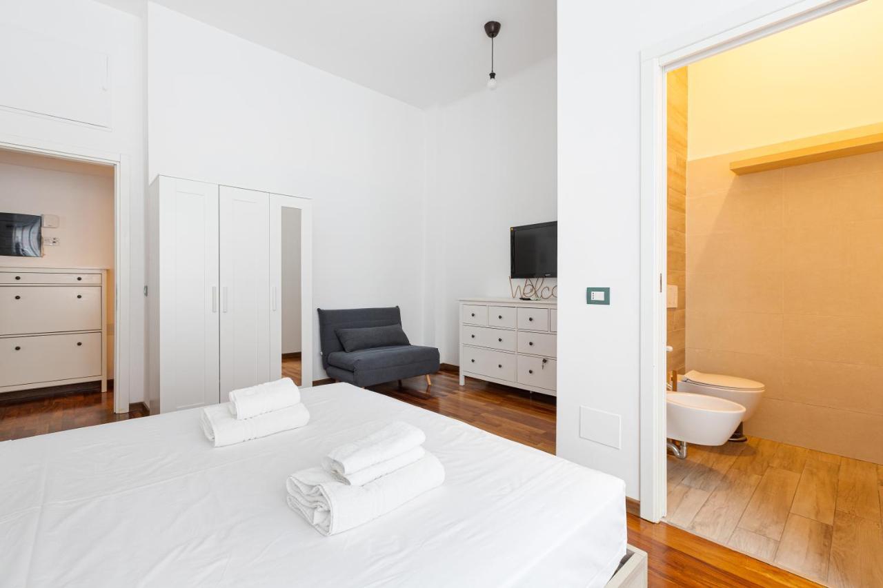 Cosy Nearby Piazza Insubria! Book Now! Apartment