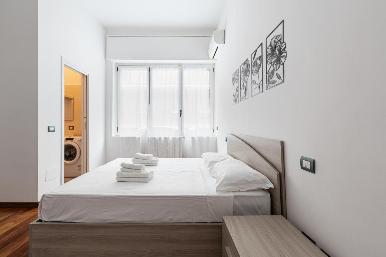 Cosy Nearby Piazza Insubria! Book Now! Apartment