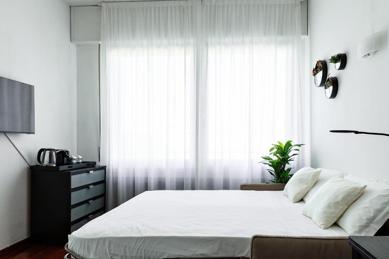 Dehomes - Porta Nuova Business Apartment