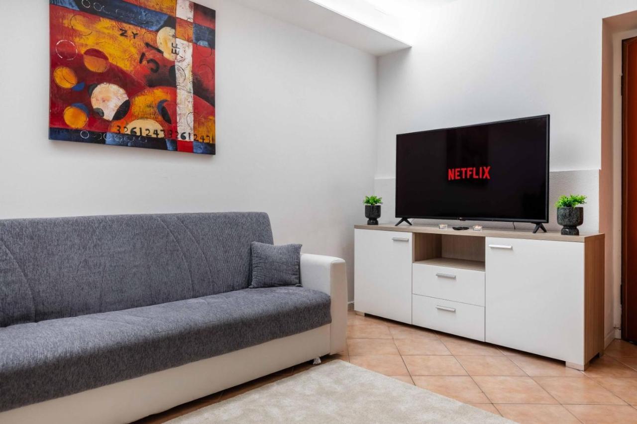 Loft Porta Romana - Cozy & Wi-fi Apartamento