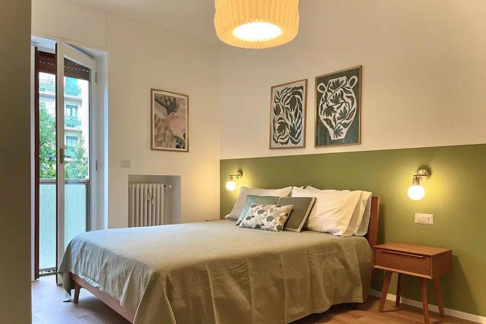 Luxury 2 Bedroom Apartament, Close To San Siro, Fiera And 10 Min Metro To Duomo Apartment